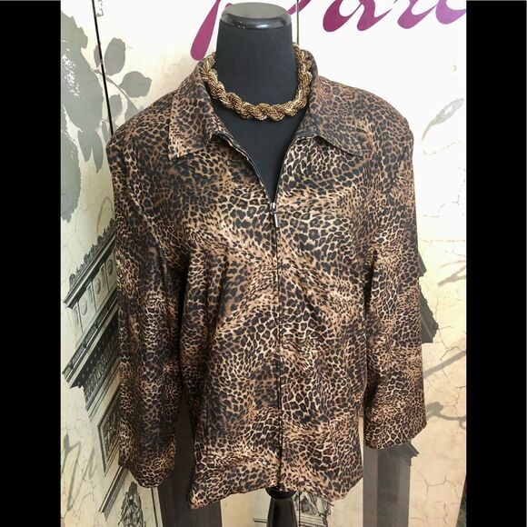 Fun animal print jacket by Briggs in 14W - Picture 1 of 3
